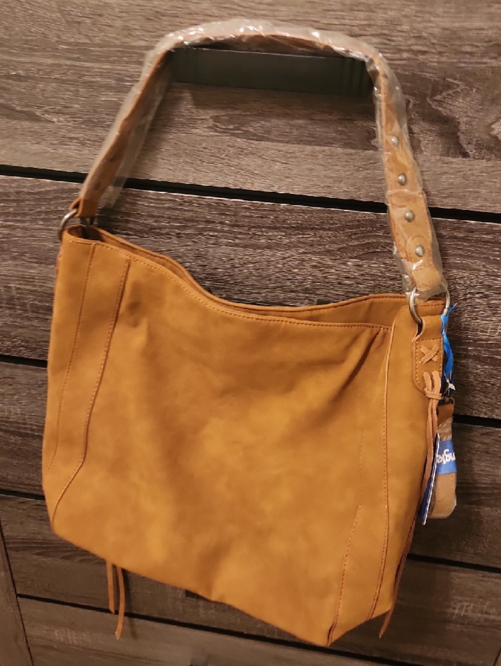 Wrangler Mustard Suede Shoulder Hobo Bag - Picture 3 of 4